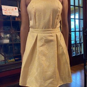 DISNEY GORGEOUS BEAUTY AND THE BEAST YELLOW RUFFLE BACK DRESS 👗